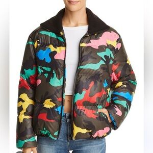 Kendall + Kylie Camo puffer jacket size small